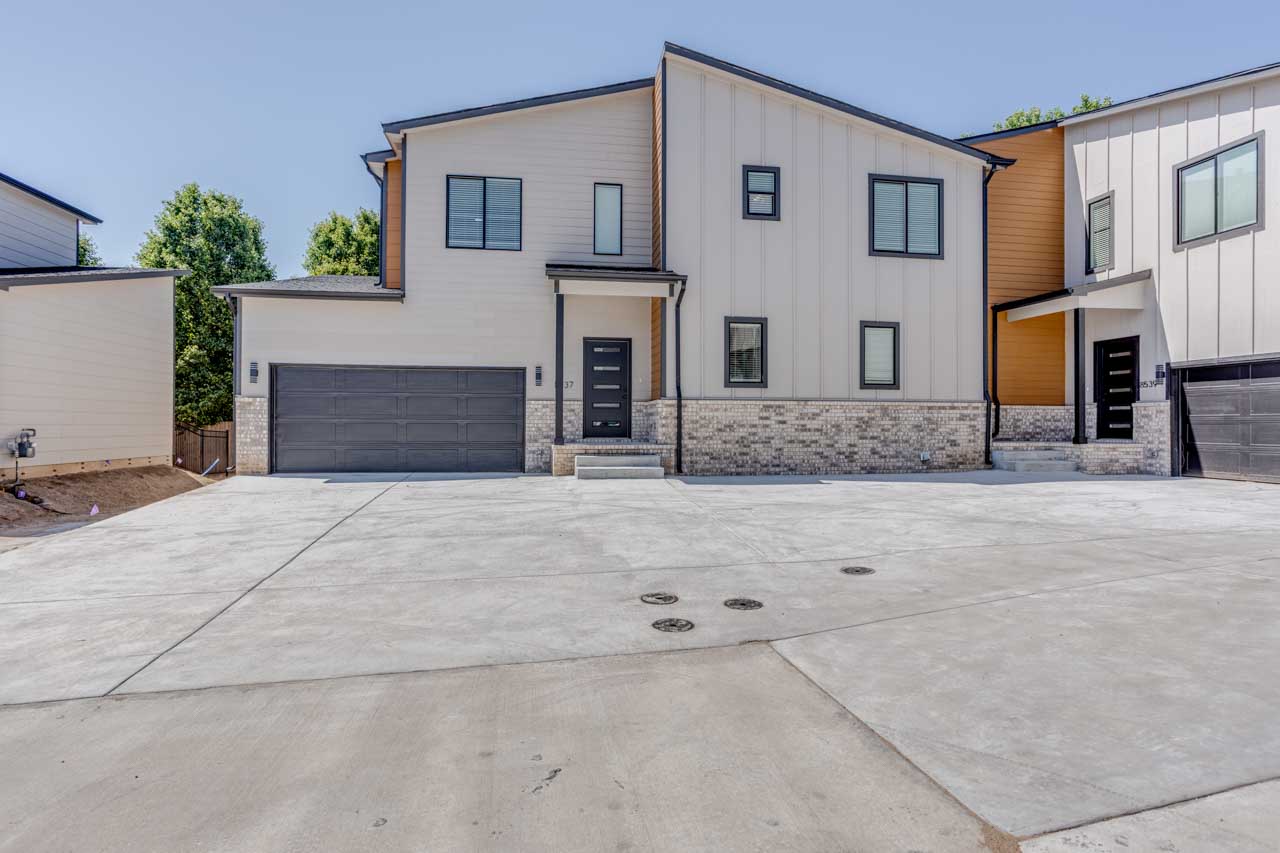 8537 West 37th Street North - 1